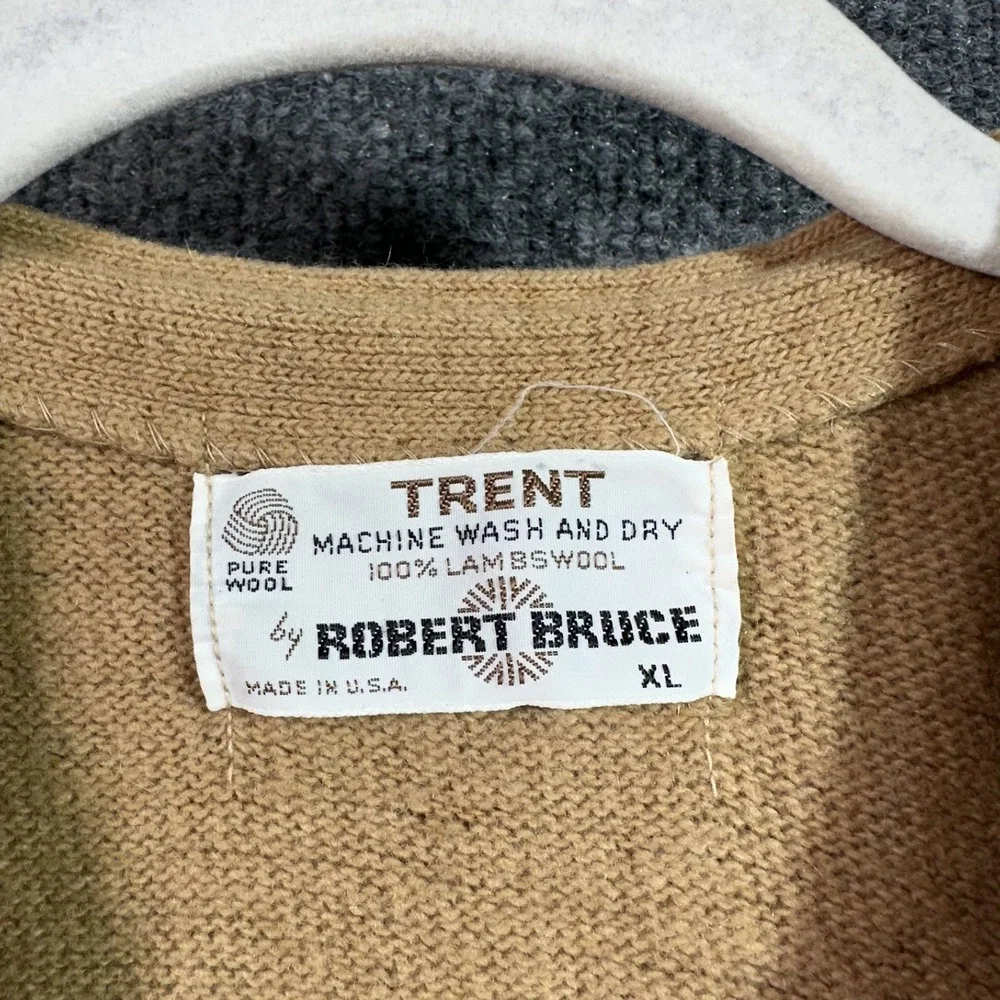Robert Bruce Lambs Wool Cardigan Vest Sweater Men's XL Brown Vintage Made in USA